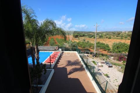 Excelente moradia algarvia com piscina