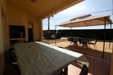 Excelente moradia algarvia com piscina