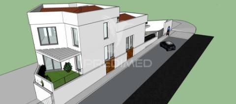 Lote com projeto de moradia em castro verde