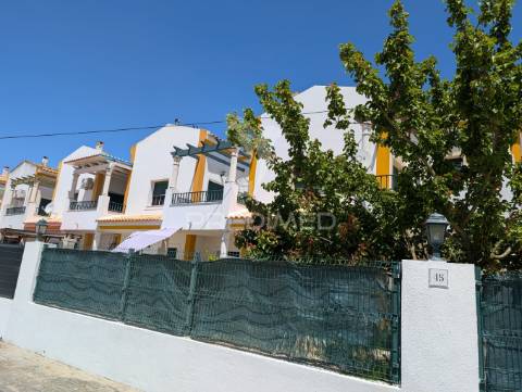 Moradia t3 em banda em alpiarça