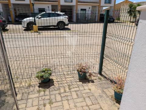 Moradia t3 em banda em alpiarça