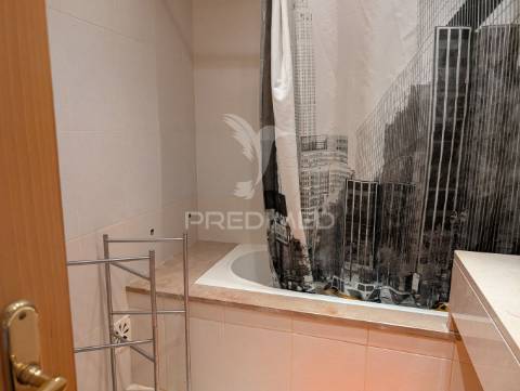 Moradia t3 em banda em alpiarça