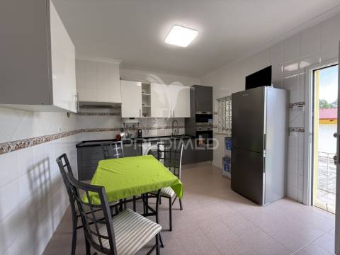 Moradia t3 com garagem - um refúgio no coração do ribatejo