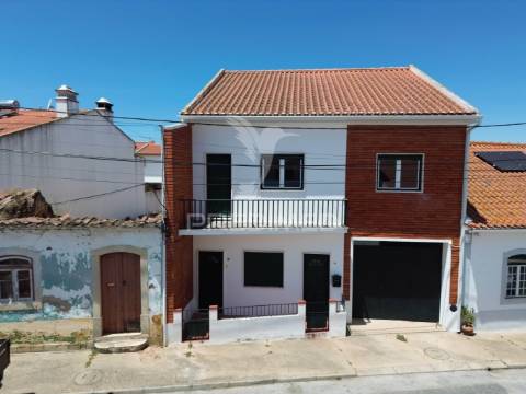 Moradia t5 na golegã – capital do cavalo!