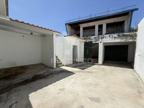 Moradia t5 na golegã – capital do cavalo!