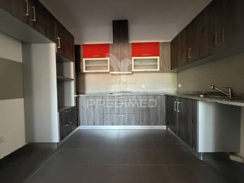 Moradia t5 na golegã – capital do cavalo!