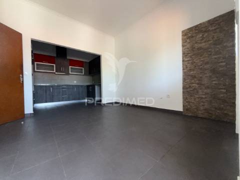 Moradia t5 na golegã – capital do cavalo!