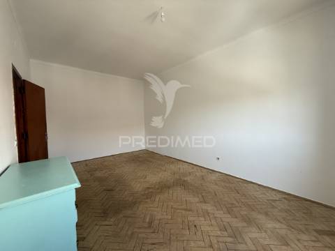 Moradia t5 na golegã – capital do cavalo!