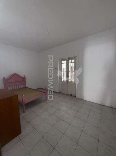 Moradia t5 na golegã – capital do cavalo!