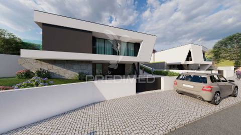 Moradia individual t3 nova - com piscina