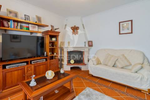 Encantadora moradia t5 em alcácer do sal com terreno de 1540m2 em plena natureza alentejana