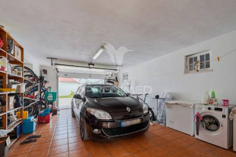 Encantadora moradia t5 em alcácer do sal com terreno de 1540m2 em plena natureza alentejana