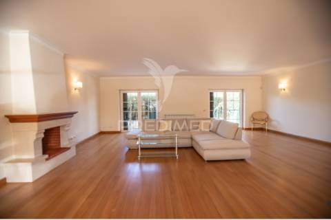 Moradia t5 areia-birre cascais