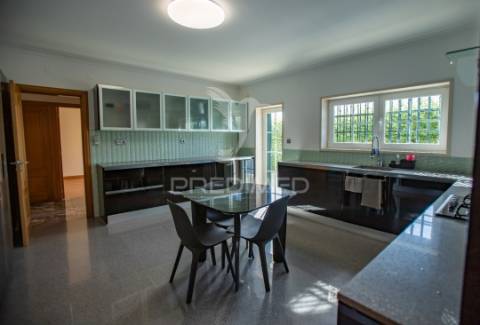 Moradia t5 areia-birre cascais