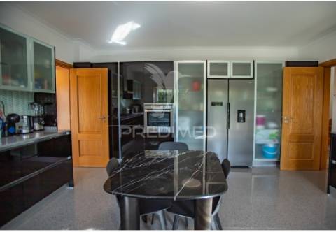 Moradia t5 areia-birre cascais