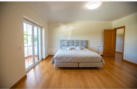 Moradia t5 areia-birre cascais