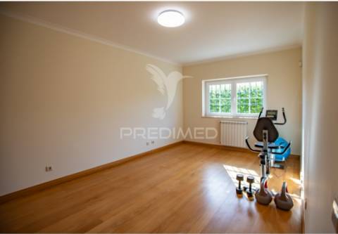 Moradia t5 areia-birre cascais