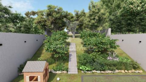 Terreno – moradia de 3 frentes – valadares