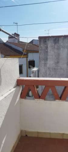 Moradia em póvoa e mradas