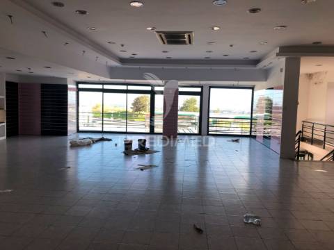 Armazém em mina de água (amadora)