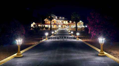 Magnífica quinta t5 com piscina e terreno de 2,4h em aveiras de cima, azambuja