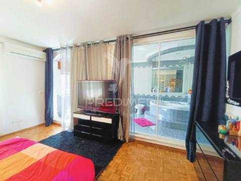 Magnífica quinta t5 com piscina e terreno de 2,4h em aveiras de cima, azambuja