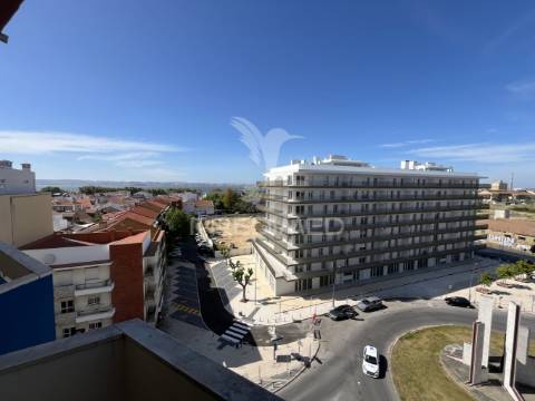 Apartamento t3 + box de garagem (barreiro)