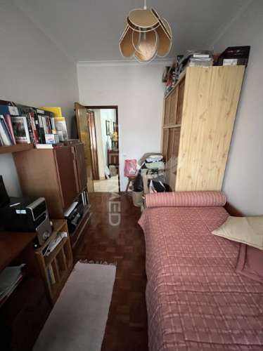 Apartamento t3 + box de garagem (barreiro)