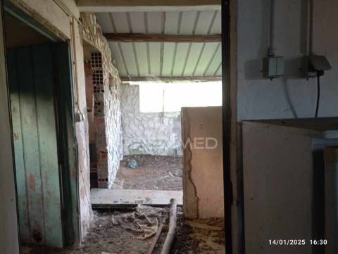 Moradia t3 para recuperar