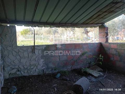 Moradia t3 para recuperar