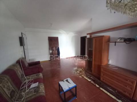 Apartamento t3 com excelentes acabamentos - cidade do sol