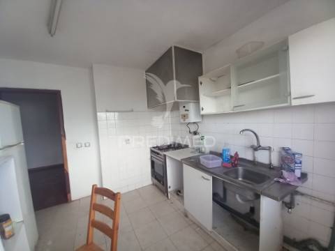 Apartamento t3 com excelentes acabamentos - cidade do sol