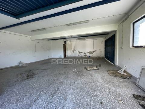 Moradia t3 perto de caldas da rainha