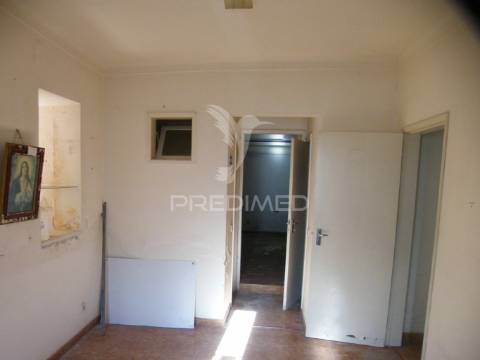 Casa antiga em nisa.