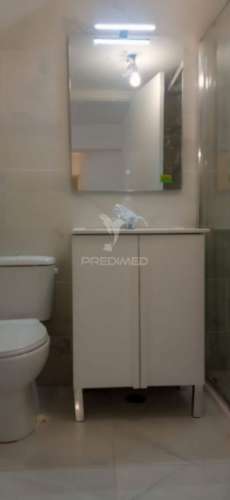 Loja transformada em t2 - almada