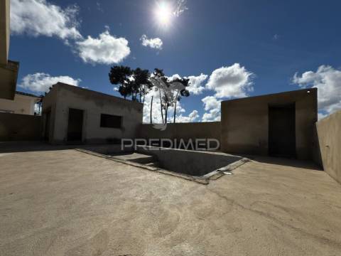 Moradia t5 com piscina azeitão