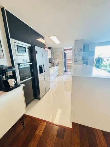 Apartamento t4  no coração de aveiro