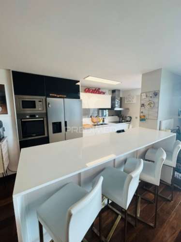 Apartamento t4  no coração de aveiro