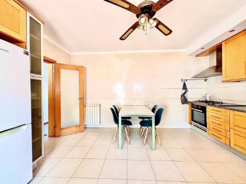 Moradia contemporânea t3 na foz do arelho – conforto, vista e tranquilidade