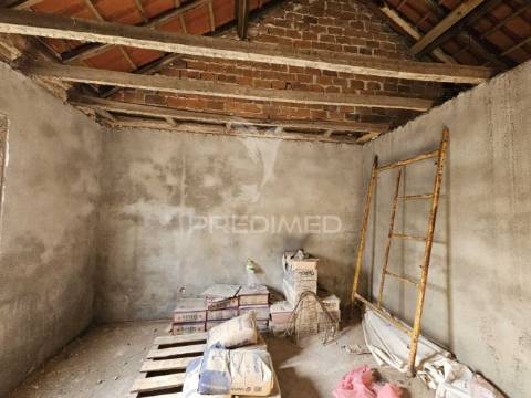 Moradia próximo do centro de ferreira do zêzere