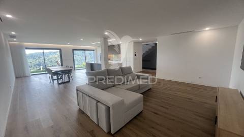 Moradia de luxo t4 - vila verde