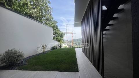Moradia de luxo t4 - vila verde