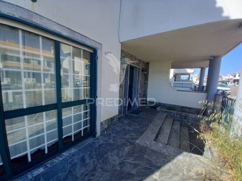 Ribamar-lisboa moradia t4+1-logradouro-garagem