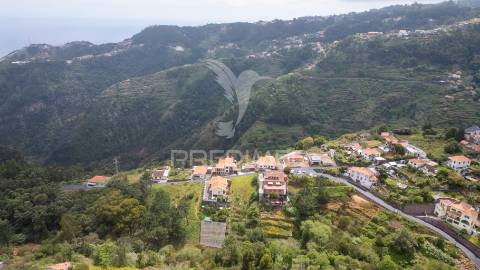 Terreno para habitação com 1.220 m² em gaula