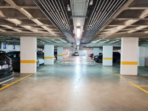 Loja - escritório -  para arrendamento no restelo, lisboa