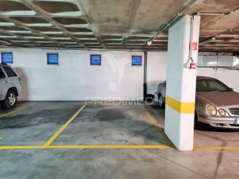 Loja - escritório -  para arrendamento no restelo, lisboa