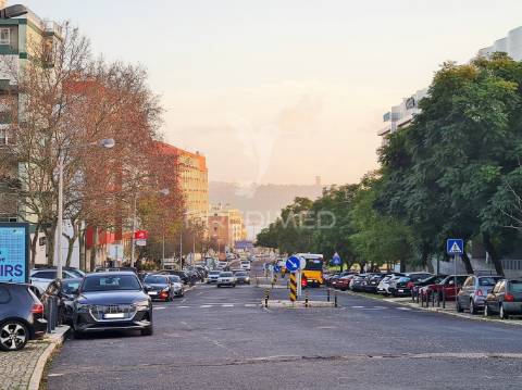 Loja - escritório -  para arrendamento no restelo, lisboa