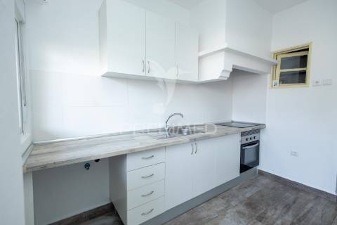 Apartamento t2+1 renovado com terraço, em vila viçosa