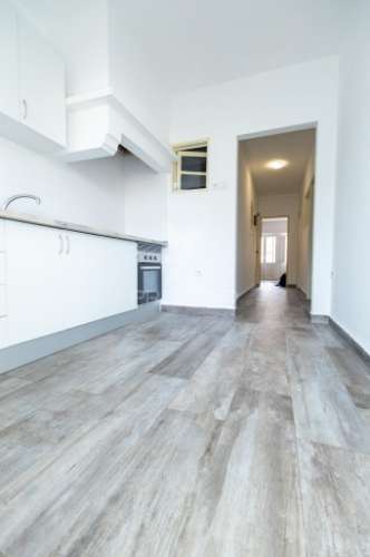 Apartamento t2+1 renovado com terraço, em vila viçosa