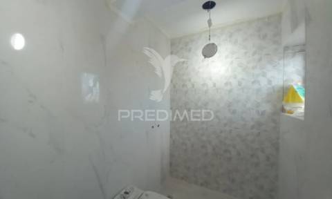 Apartamento t4 – laranjeiro-almada-renovado